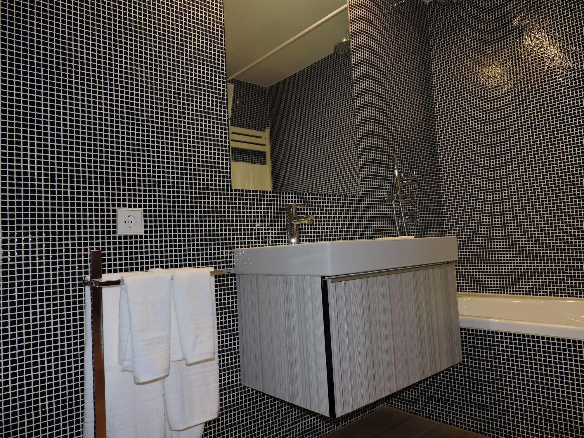 Rs Porto Boavista Studios Экстерьер фото